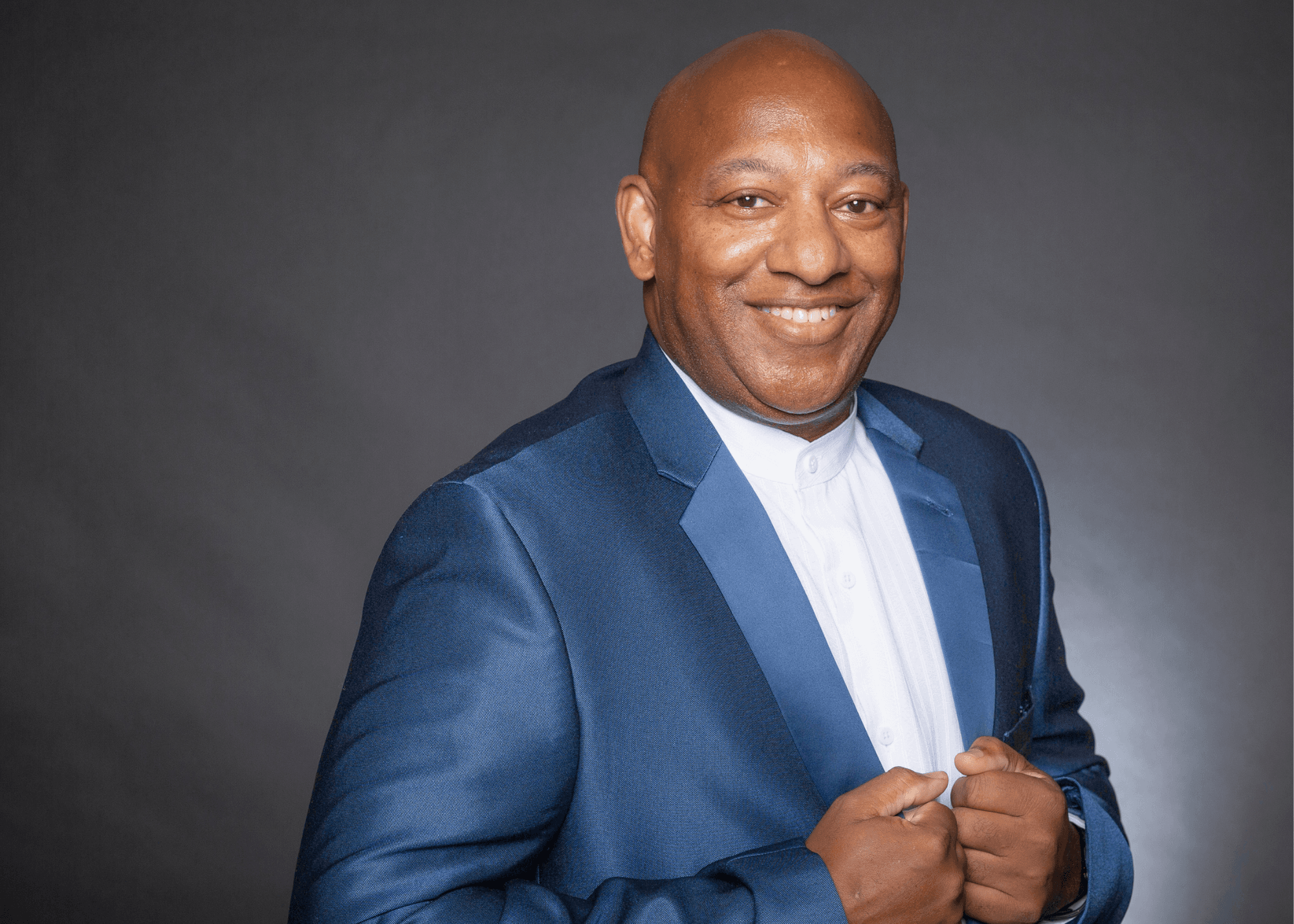 JMT August IMC_MCapers Lapel Shot