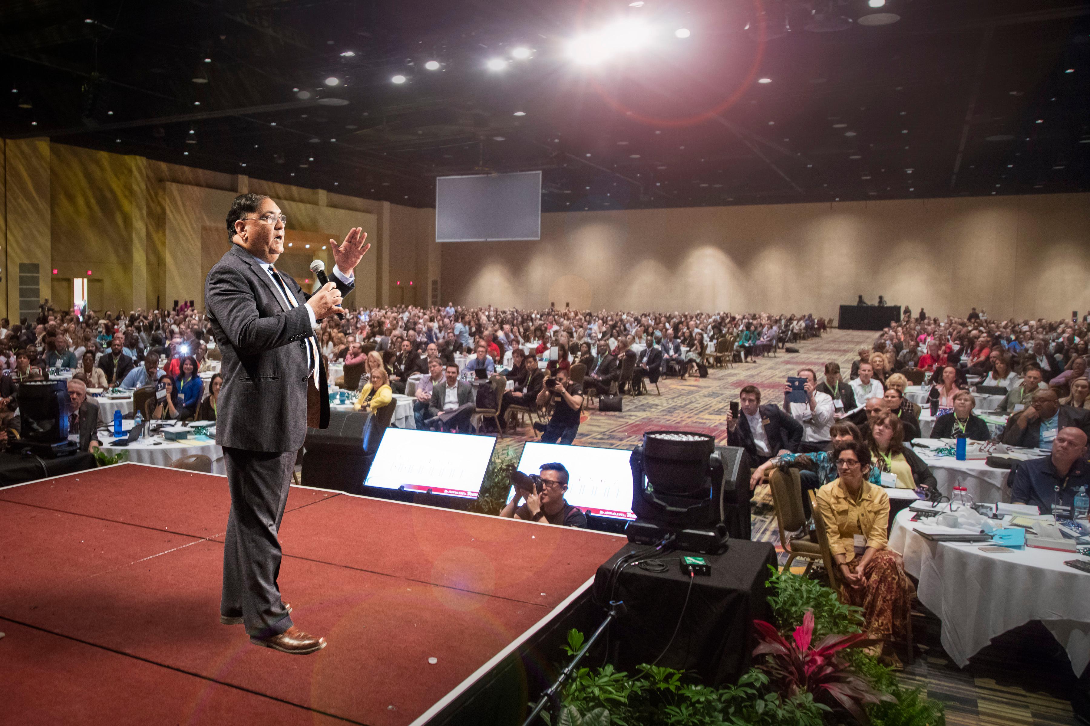 DAN_SS_DINNER_03202017_1000_a_color