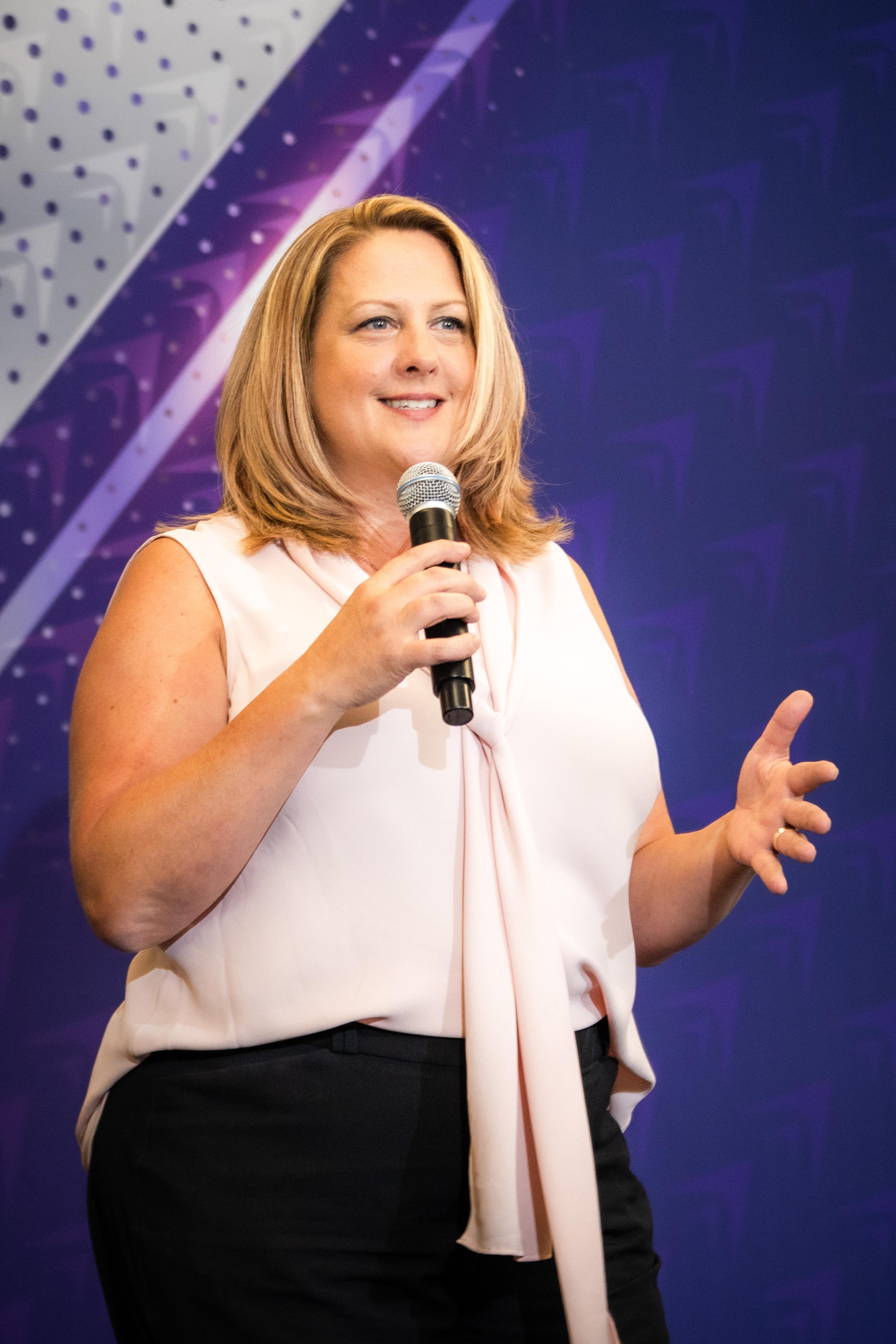 Nicole on Maxwell stage