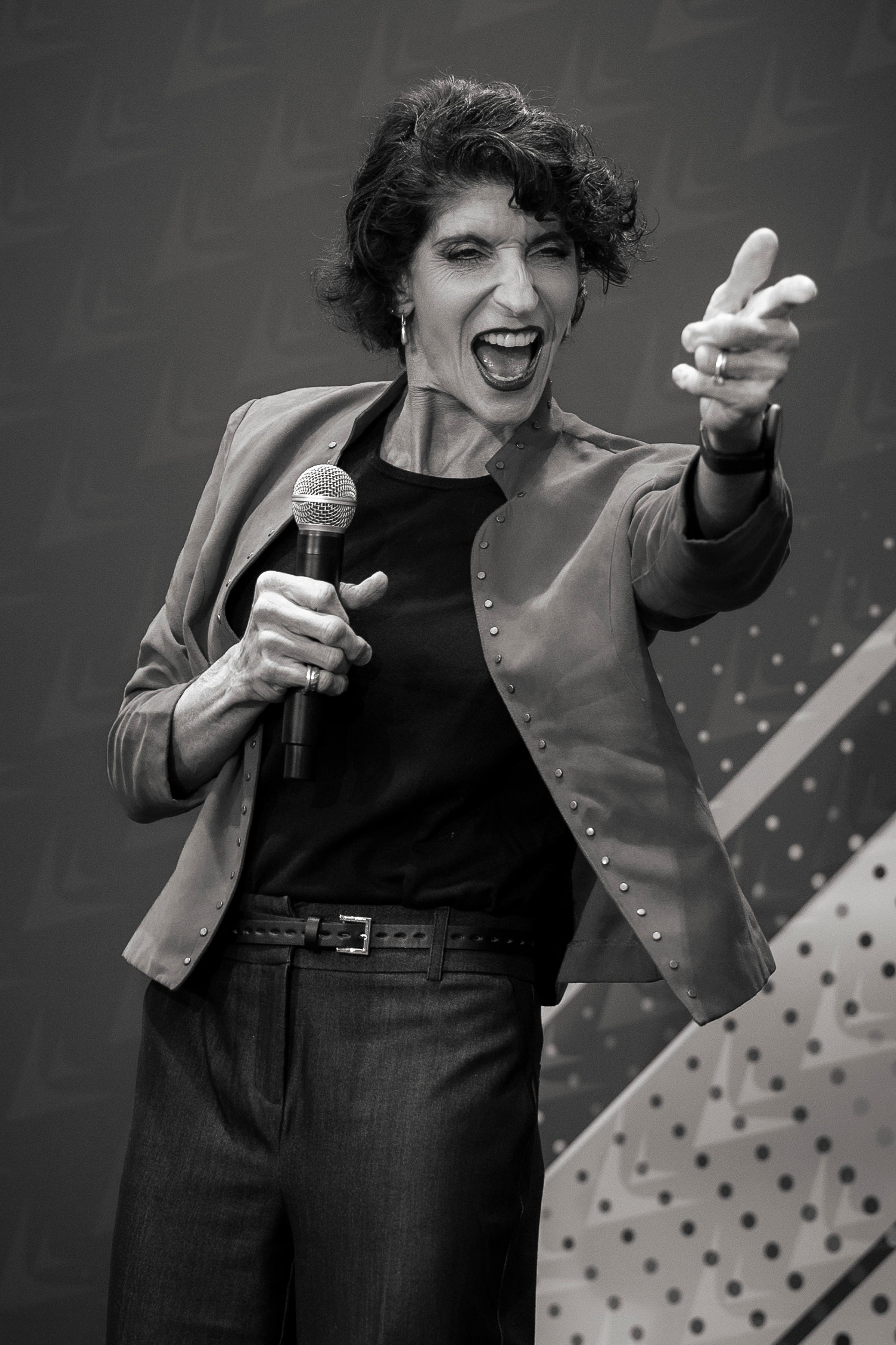 Terri Lundberg signature pose