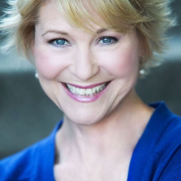 Dee Wallace