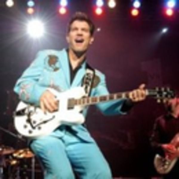 Chris Isaak