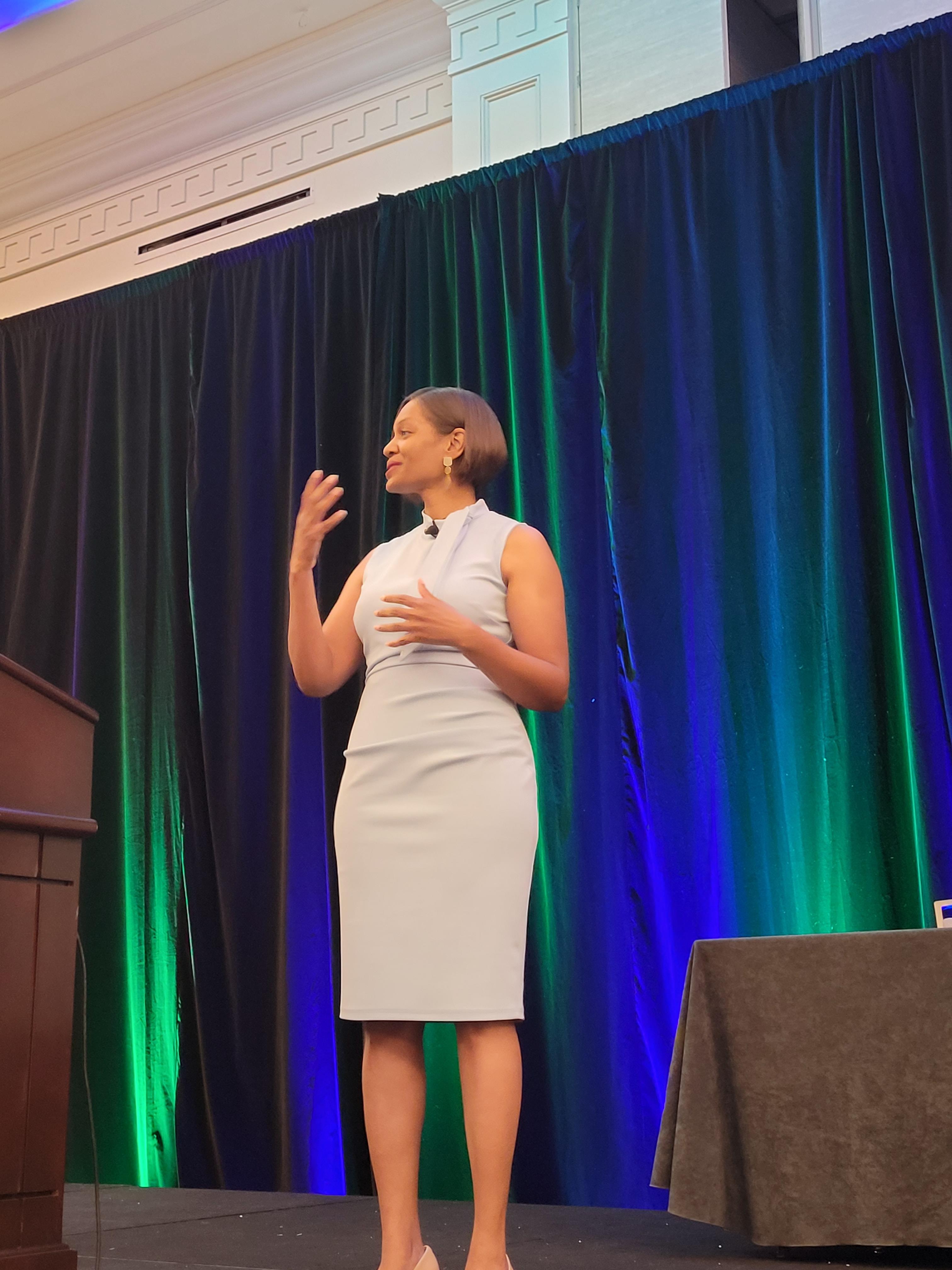 Nicole Calhoun Onstage at FLGISA